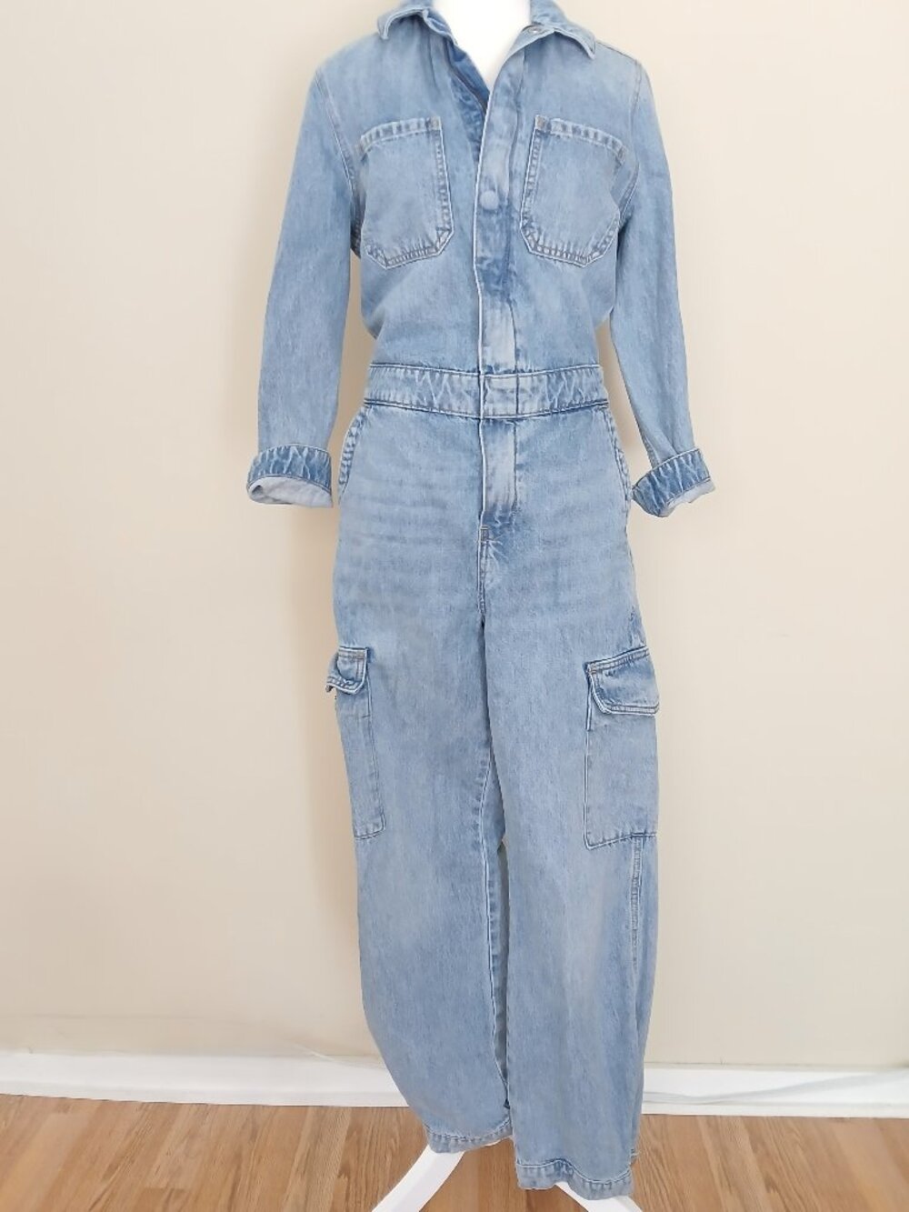 Aritzia Denim Forum The 90's Jumpsuit Size XS - Picture 2 of 9